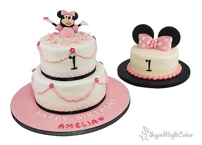 Minnie Smash! - Cake by SugarMagicCakes (Christine)