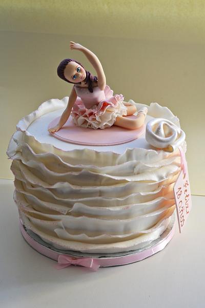 cake whit ballerina - Cake by Nesi Cake