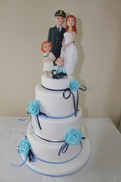 Wedding for a family - Cake by Elena Michelizzi