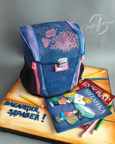 Backpack cake - Cake by Mariya Gechekova