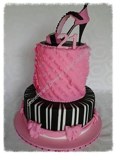 Ladies birthday cake - Cake by Jeanette's Cake Creations and Courses