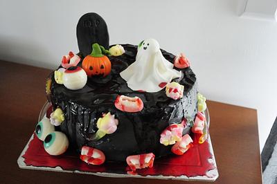 Halloween Cake - Cake by The Bistro Cake Designer