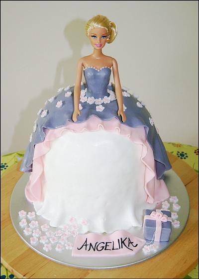 Barbie cake - Cake by Ayeta
