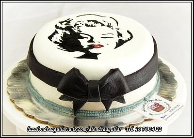 Marilyn Monroe Hand Painted Cake - Cake by Alondra Aguilar