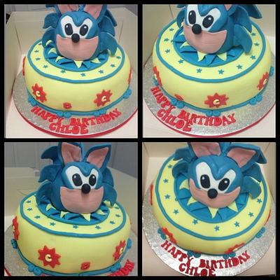 Another one handed :-/ sonic the hedgehog (honestly) - Cake by Kirstie's cakes