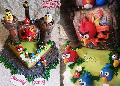 Angry bird cake - Cake by Sweetypiescake