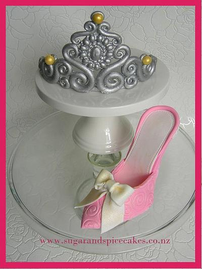 Princess Slipper & Crown Cake topper - fondant - Cake by Mel_SugarandSpiceCakes