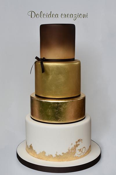 Golden cake - Cake by Dolcidea creazioni