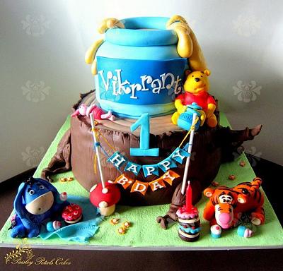 Winnie & Friends Theme Cake - Cake by Paisley Petals Cakes