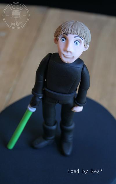 Luke Skywalker - Star Wars Cake - Cake by IcedByKez
