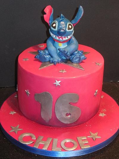 stitch  - Cake by d and k creative cakes
