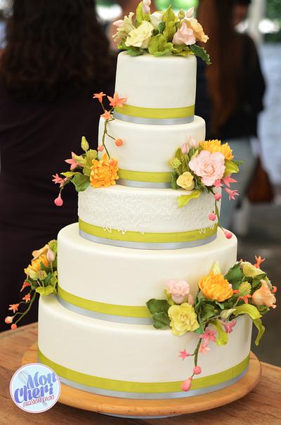 Spring Wedding Cake - Cake by Mon Cheri Cakes