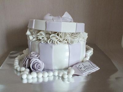 hat box cake - Cake by jennie