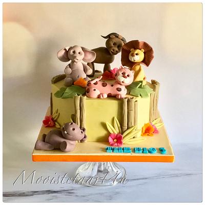 The big 5 - Cake by Mooistetaart4u - Amanda Schreuder