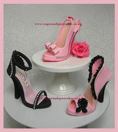 Pink Stilettos - Cake by Mel_SugarandSpiceCakes