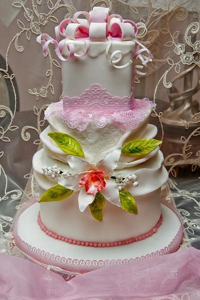 A surprise for you - Cake by Veronica Seta