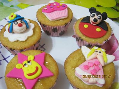Funny Cupcakes - Cake by claudia borges