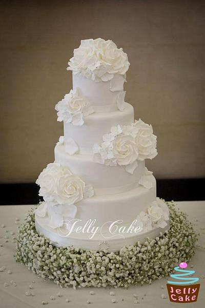 White Roses and Hydrangeas Wedding Cake - Cake by JellyCake - Trudy Mitchell