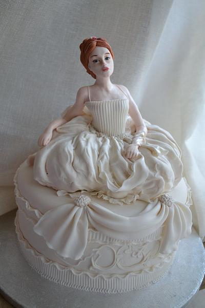 Figurine - Cake by Teresa Insero