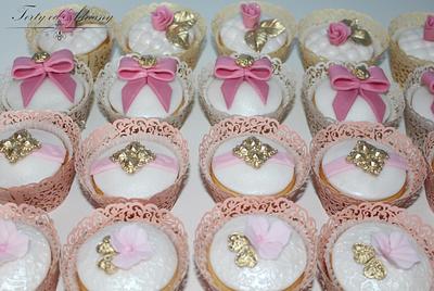 ... wedding cupcakes ... - Cake by Adriana12