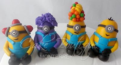 Minion Cake toppers - Cake by Cake Boutique Monterrey