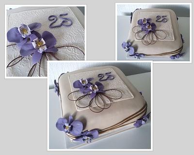 Orchid cake - Cake by Biby's Bakery