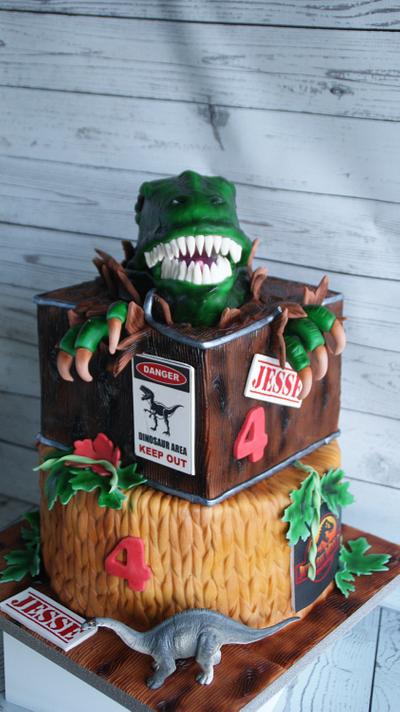 Dinosaur breakout - Cake by Cake Garden 