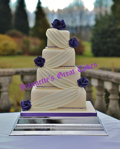 Square drape  - Cake by JeannettesGreatCakes