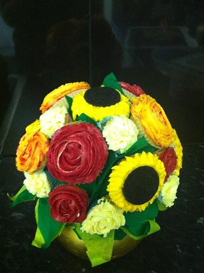Cupcake Bouquet - Cake by Jo