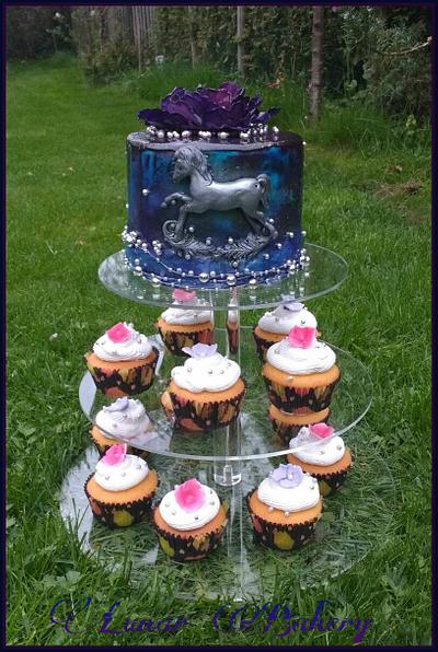 Rocking horse in space - Cake by Lunar Bakery