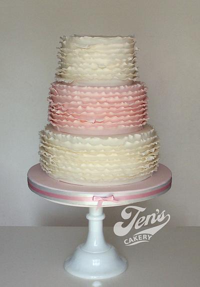 Ruffle cake - Cake by Jen's Cakery