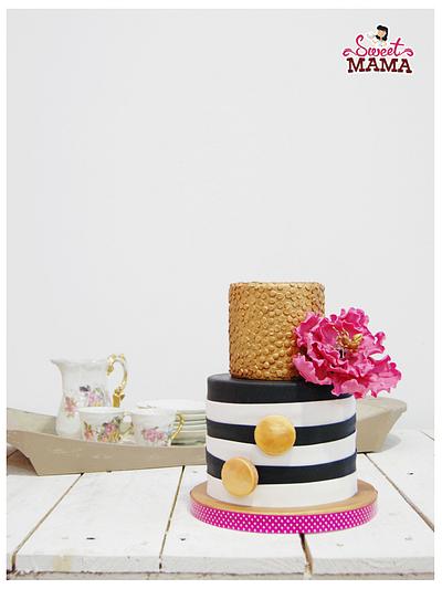 Black & White & Gold Cake - Cake by Soraya Sweetmama