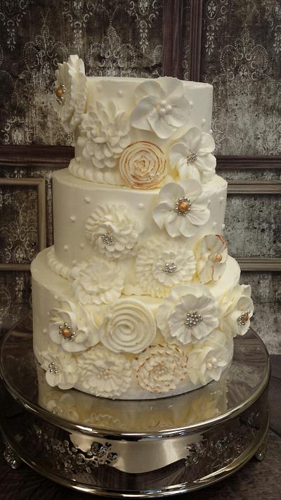 Buttercream Flowers - Cake by Sharon