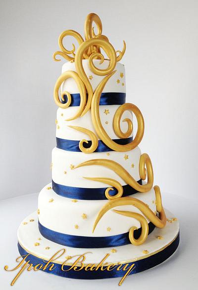 Gold & Navy Blue wedding Cake - Cake by William Tan