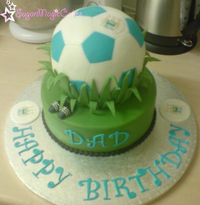 Football cake - Cake by SugarMagicCakes (Christine)