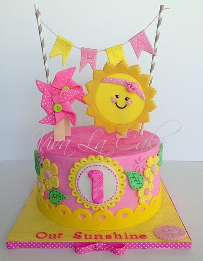 You are my sunshine!!!  - Cake by Joly Diaz 