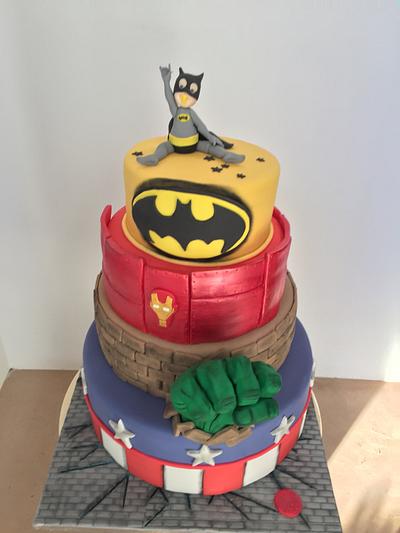 Super heroes  - Cake by Cinta Barrera