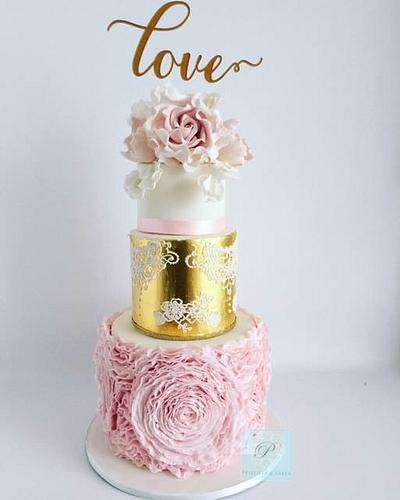 Wedding cake  - Cake by Priscilla's Cakes