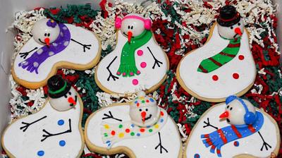Melting Snowman Cookies - Cake by Suzanne Jackman
