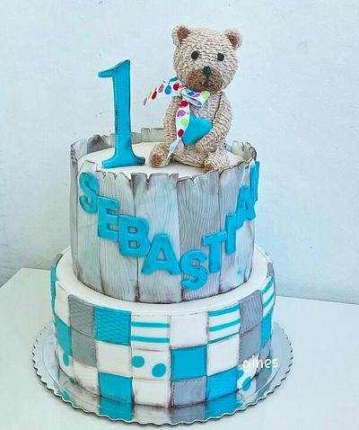 Teddy bear cake  - Cake by Gines