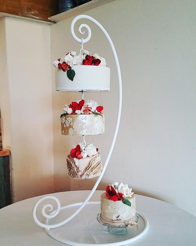 Autumnal hanging wedding cake - Cake by Emma Waddington - Gifted Heart Cakes