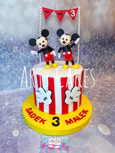 Mickey mouse twin cake - Cake by Arty cakes