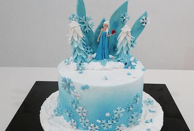 Elsa from Frozen  - Cake by Bake N Frost