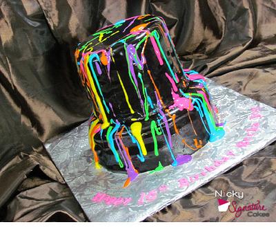 Splatter Paint Cake - Cake by NickySignatureCakes