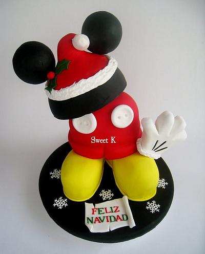 Mickey's 3d cake - Cake by Karla (Sweet K)