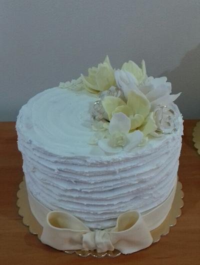 Simple wedding - Cake by Ellyys