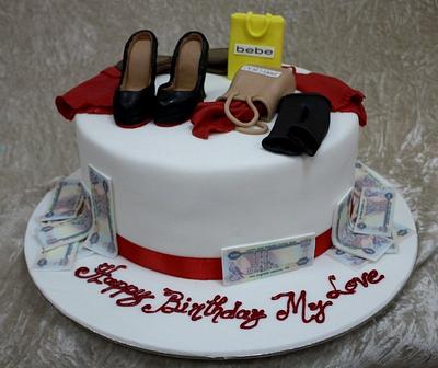 Born to shop cake - Cake by The House of Cakes Dubai