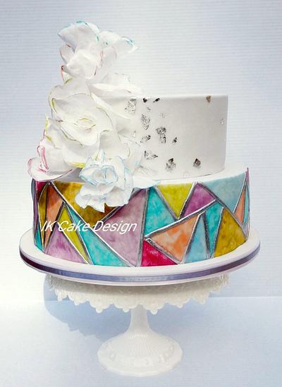 Geometric with wafer paper and silver leaf - Cake by ivana57