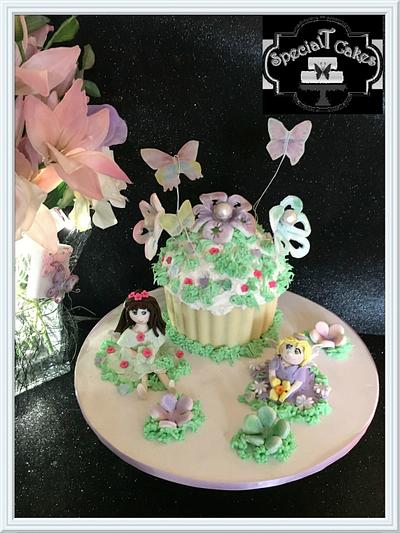 CPC - Fairies in the garden - could it be magic or magical - Cake by  SpecialT Cakes - Tracie Callum 