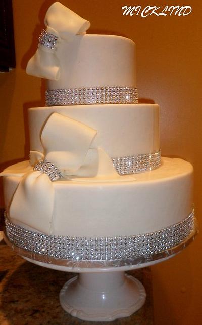 BOWS & RHINESTONE WEDDING CAKE - Cake by Linda